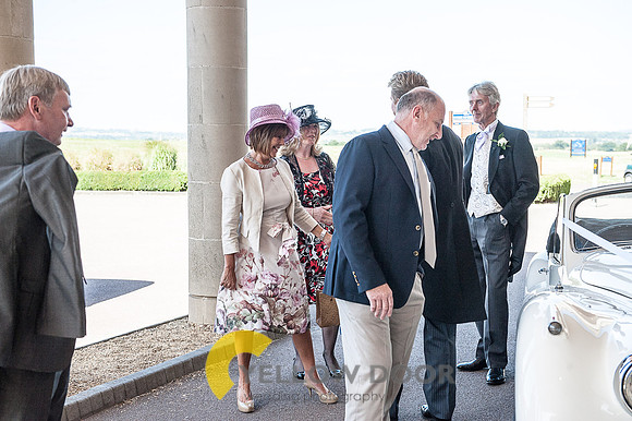Amanda-Matt-Oxfordshire-wedding-0032