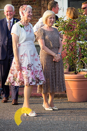 Hellen-Mike-Brockwell-Lido-wedding-0426