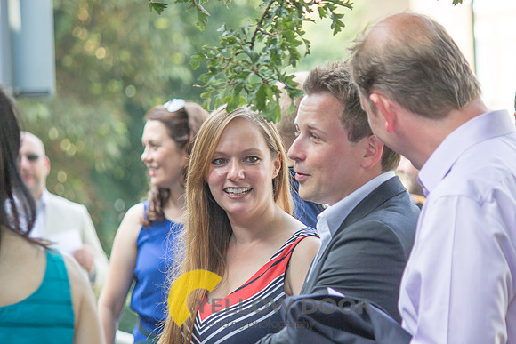 Hellen-Mike-Brockwell-Lido-wedding-0104
