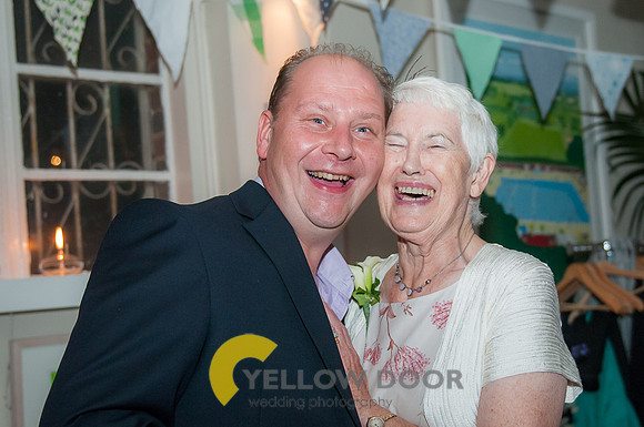 Hellen-Mike-Brockwell-Lido-wedding-0485