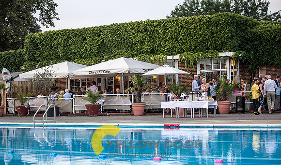 Hellen-Mike-Brockwell-Lido-wedding-0460
