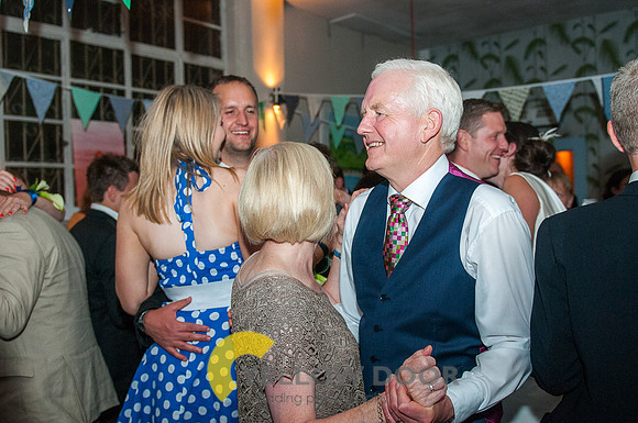 Hellen-Mike-Brockwell-Lido-wedding-0512