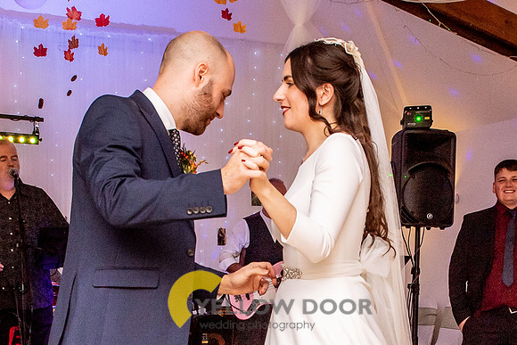 Page & Drews Thame Barns wedding_0467