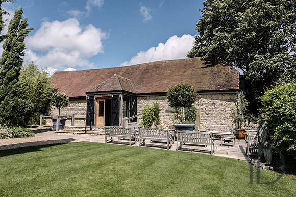 Tasha and Dan Notley tythe Barn- 002