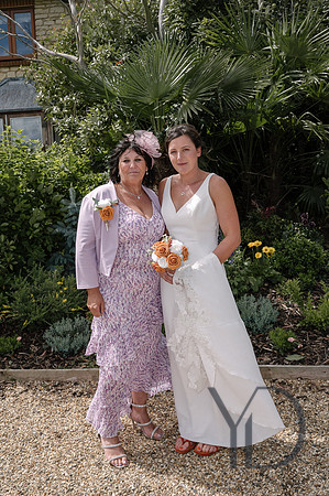 Tasha and Dan Notley tythe Barn- 253