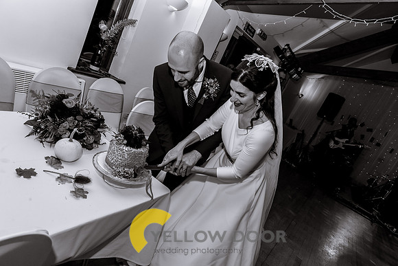 Page & Drews Thame Barns wedding_0463