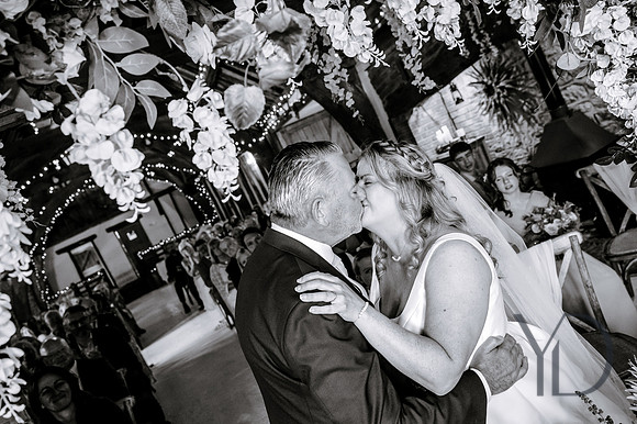 Kate & Peter Notley tythe Barn- 205