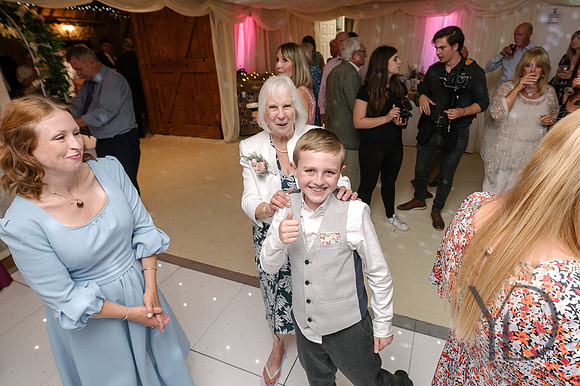 Kate & Peter Notley tythe Barn- 562