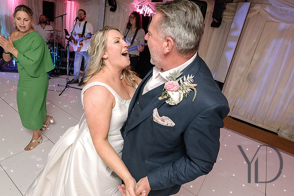 Kate & Peter Notley tythe Barn- 576