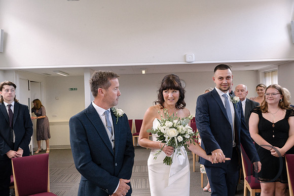 Deborah & Neils wedding in Beconsfield- 037