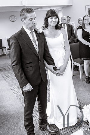 Deborah & Neils wedding in Beconsfield- 042