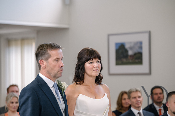Deborah & Neils wedding in Beconsfield- 045