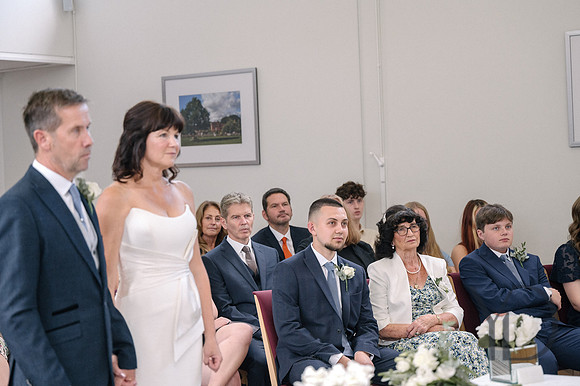 Deborah & Neils wedding in Beconsfield- 053