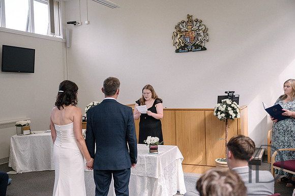 Deborah & Neils wedding in Beconsfield- 061