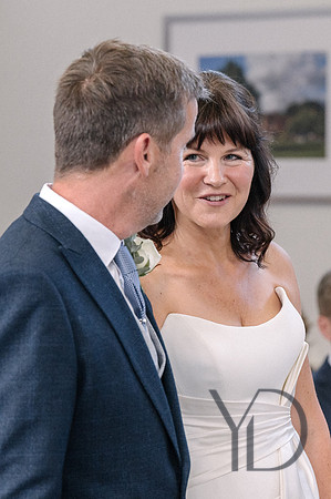 Deborah & Neils wedding in Beconsfield- 070
