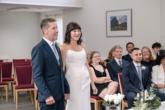 Deborah & Neils wedding in Beconsfield- 074