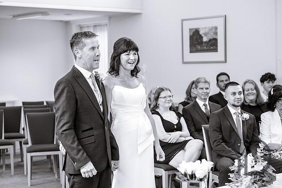 Deborah & Neils wedding in Beconsfield- 075