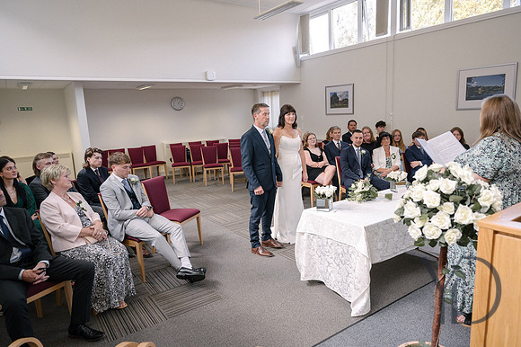 Deborah & Neils wedding in Beconsfield- 076
