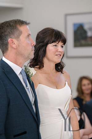 Deborah & Neils wedding in Beconsfield- 078