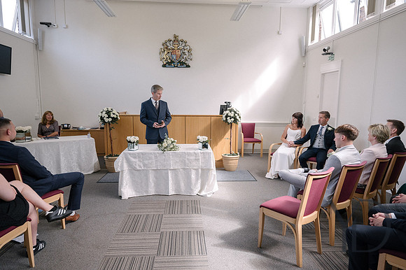 Deborah & Neils wedding in Beconsfield- 120
