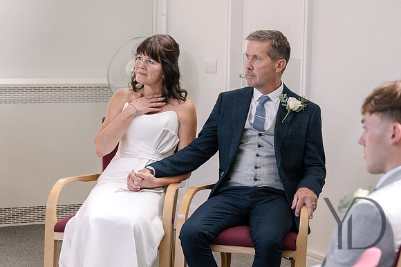 Deborah & Neils wedding in Beconsfield- 125