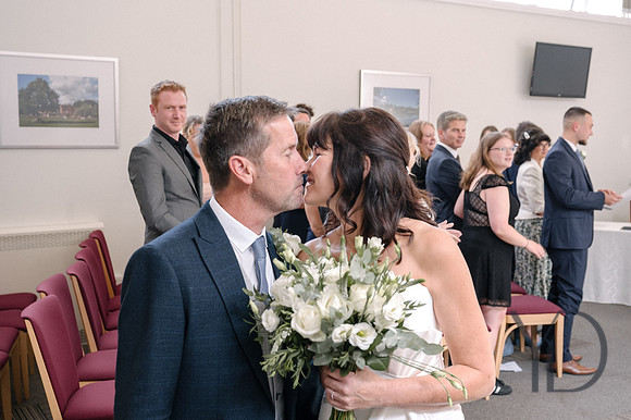 Deborah & Neils wedding in Beconsfield- 165