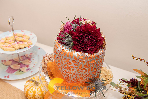 Page & Drews Thame Barns wedding_0436
