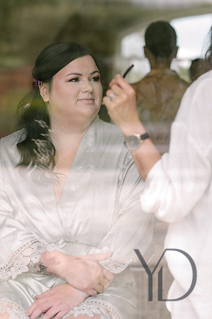Angelique_Stuart_Notley_barn_wedding-7