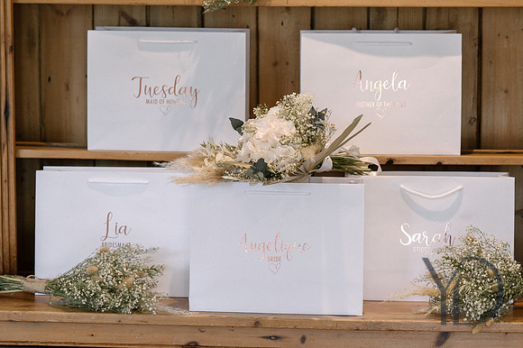 Angelique_Stuart_Notley_barn_wedding-9