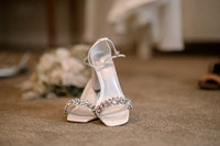 Angelique_Stuart_Notley_barn_wedding-15