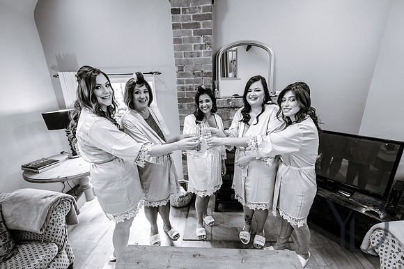 Angelique_Stuart_Notley_barn_wedding-54