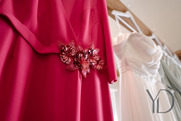 Angelique_Stuart_Notley_barn_wedding-62