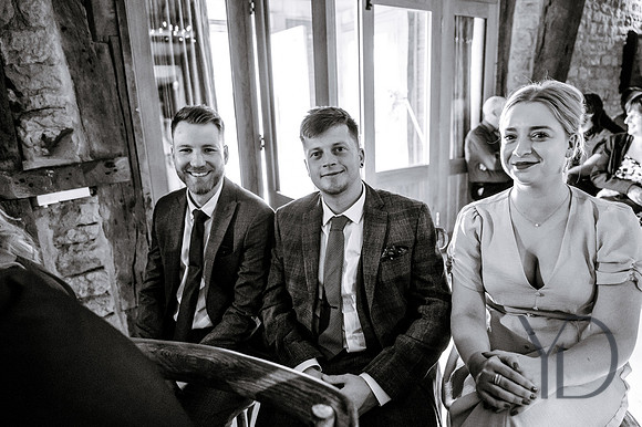 Angelique_Stuart_Notley_barn_wedding-127