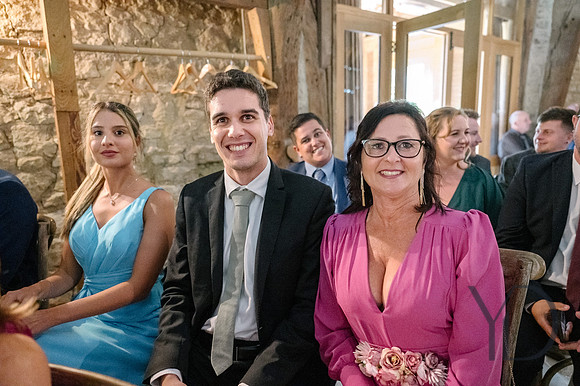 Angelique_Stuart_Notley_barn_wedding-134