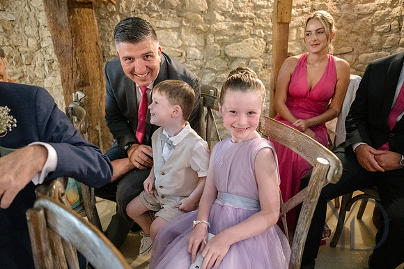 Angelique_Stuart_Notley_barn_wedding-141