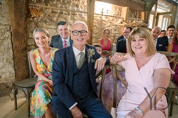 Angelique_Stuart_Notley_barn_wedding-145