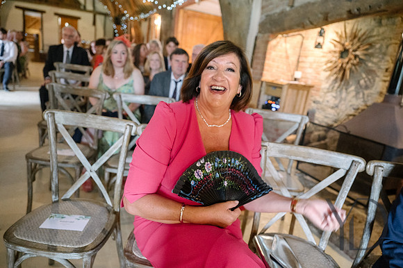 Angelique_Stuart_Notley_barn_wedding-146