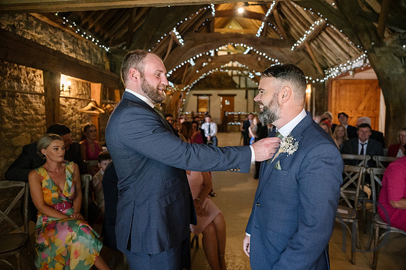Angelique_Stuart_Notley_barn_wedding-150