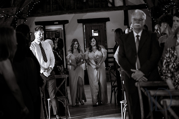 Angelique_Stuart_Notley_barn_wedding-160