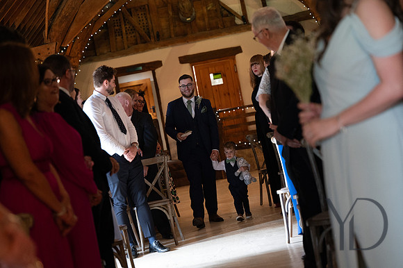 Angelique_Stuart_Notley_barn_wedding-167