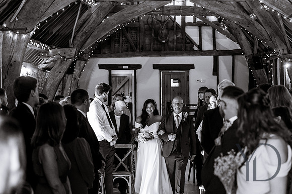 Angelique_Stuart_Notley_barn_wedding-177