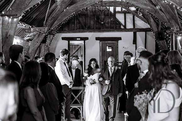 Angelique_Stuart_Notley_barn_wedding-178