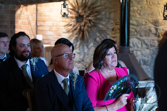Angelique_Stuart_Notley_barn_wedding-201