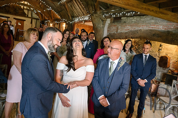 Angelique_Stuart_Notley_barn_wedding-218