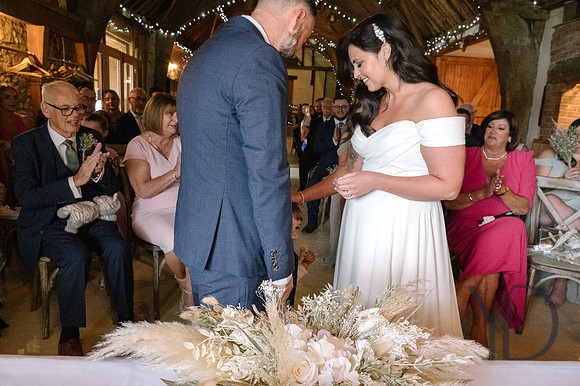 Angelique_Stuart_Notley_barn_wedding-235