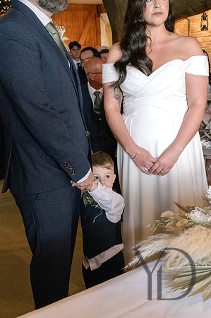 Angelique_Stuart_Notley_barn_wedding-236