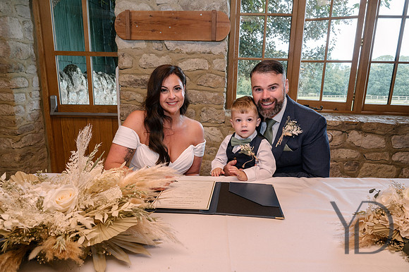 Angelique_Stuart_Notley_barn_wedding-251
