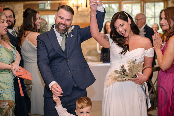 Angelique_Stuart_Notley_barn_wedding-260