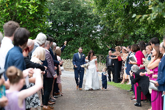 Angelique_Stuart_Notley_barn_wedding-284