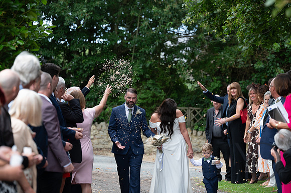 Angelique_Stuart_Notley_barn_wedding-285